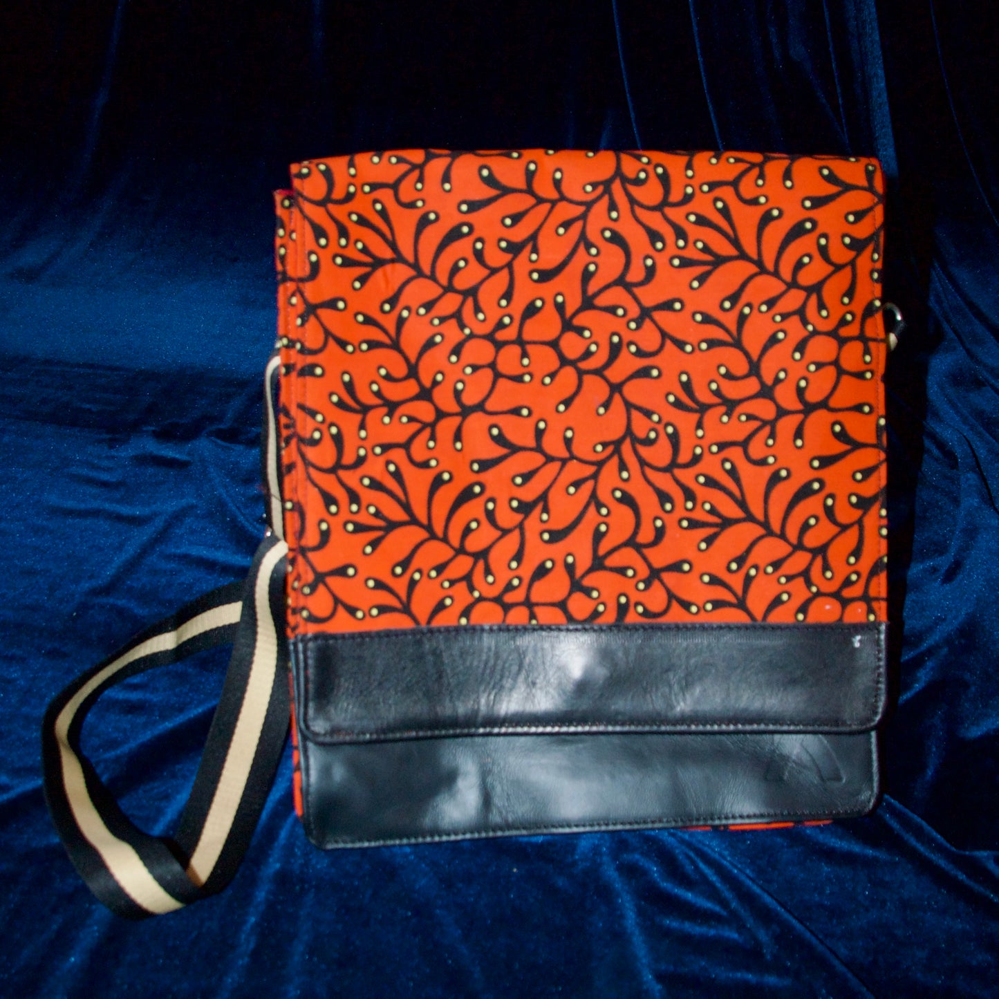 Messenger Bag